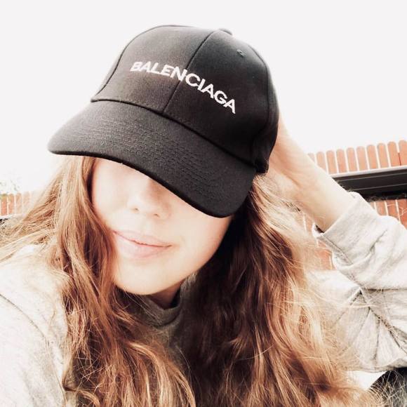 Meet your Posher, Kyah - Picture 1 of 1